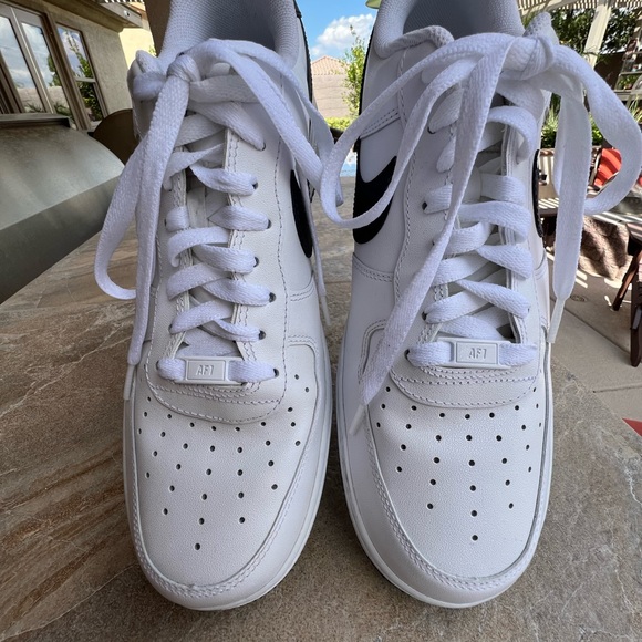 Nike Air Force 1 Low - Picture 3 of 11